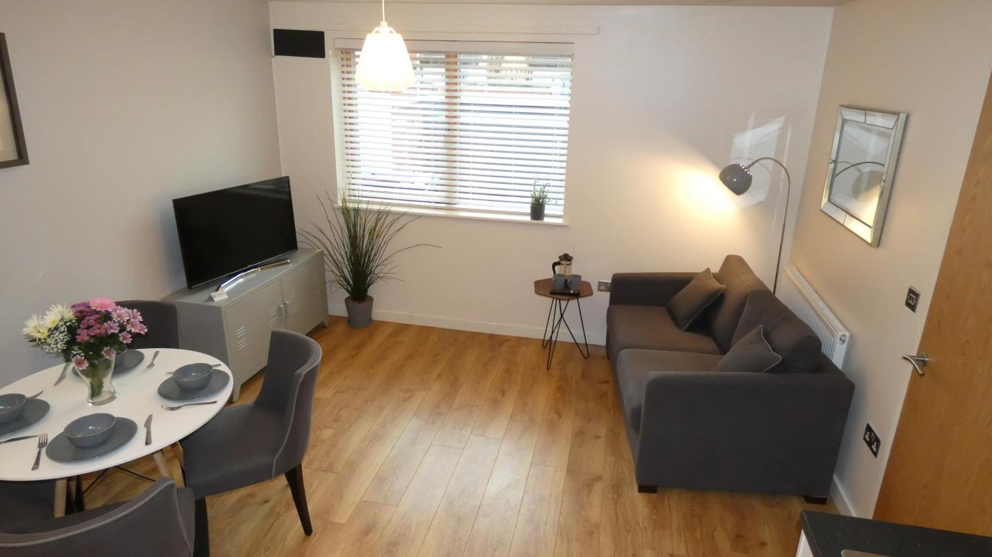 Three Bedroom Townhouse With Parking Telford Pokój zdjęcie