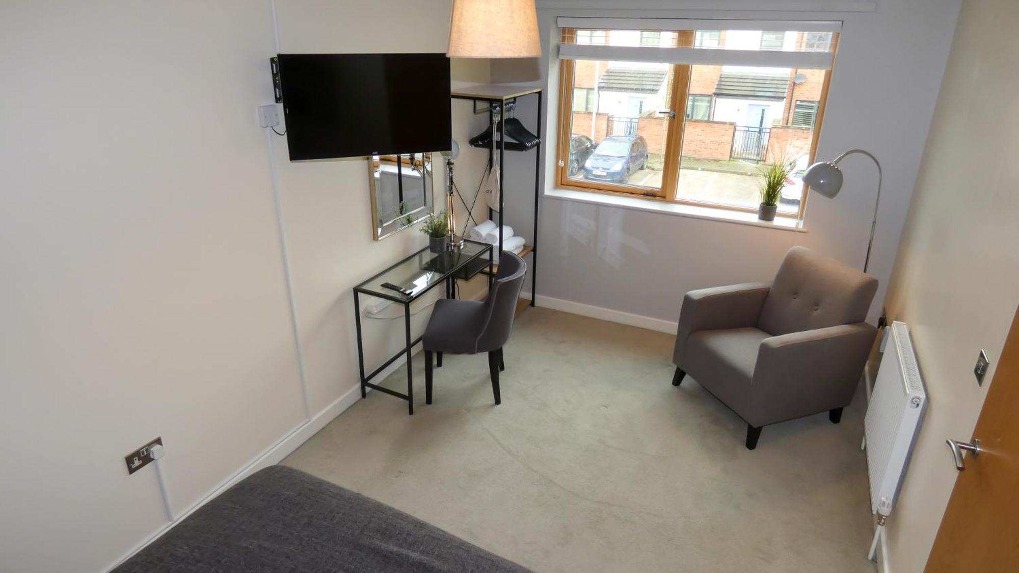 Three Bedroom Townhouse With Parking Telford Pokój zdjęcie