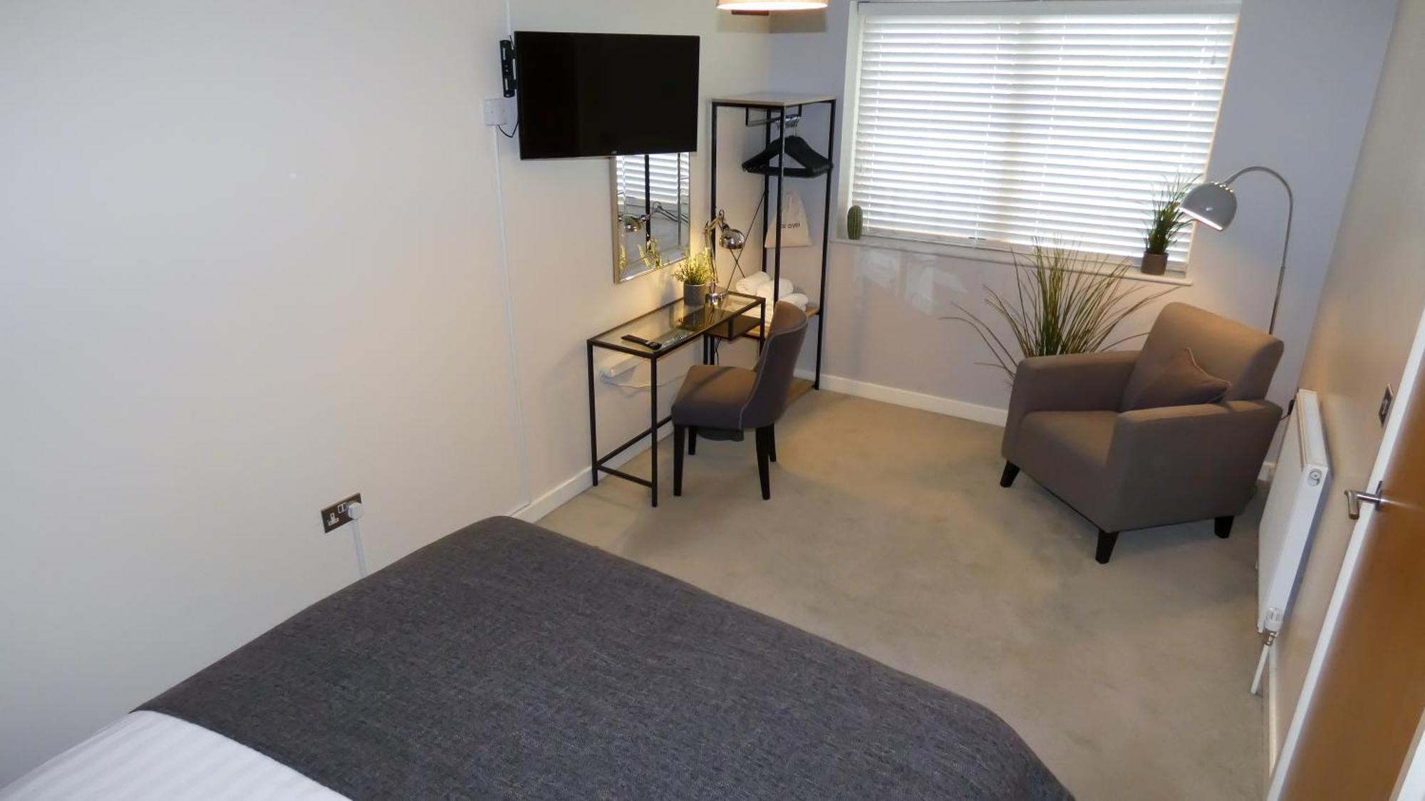 Three Bedroom Townhouse With Parking Telford Pokój zdjęcie